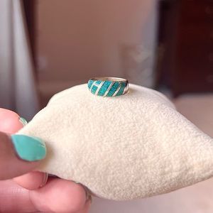 Turquoise silver ring